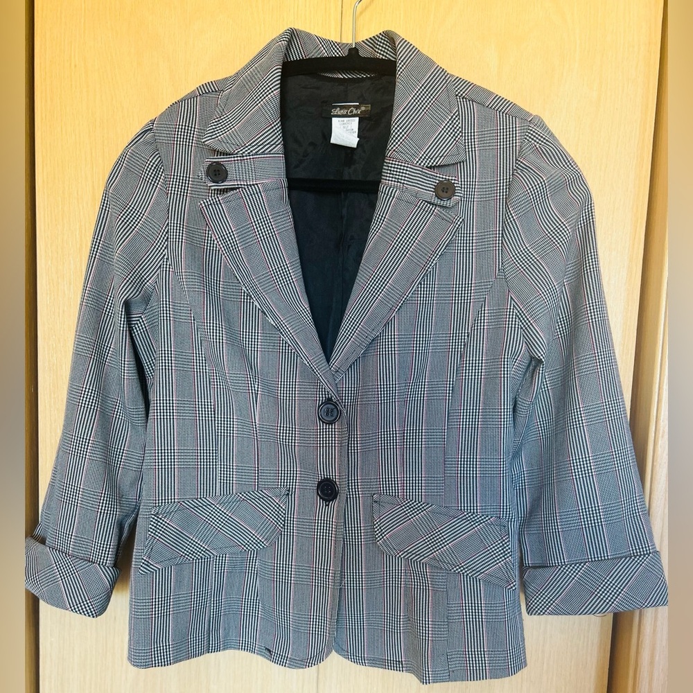 Classic Black and White Plaid Blazer